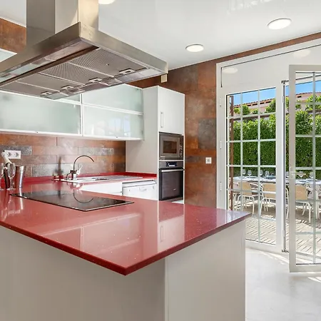 Holiday home Cristal *
